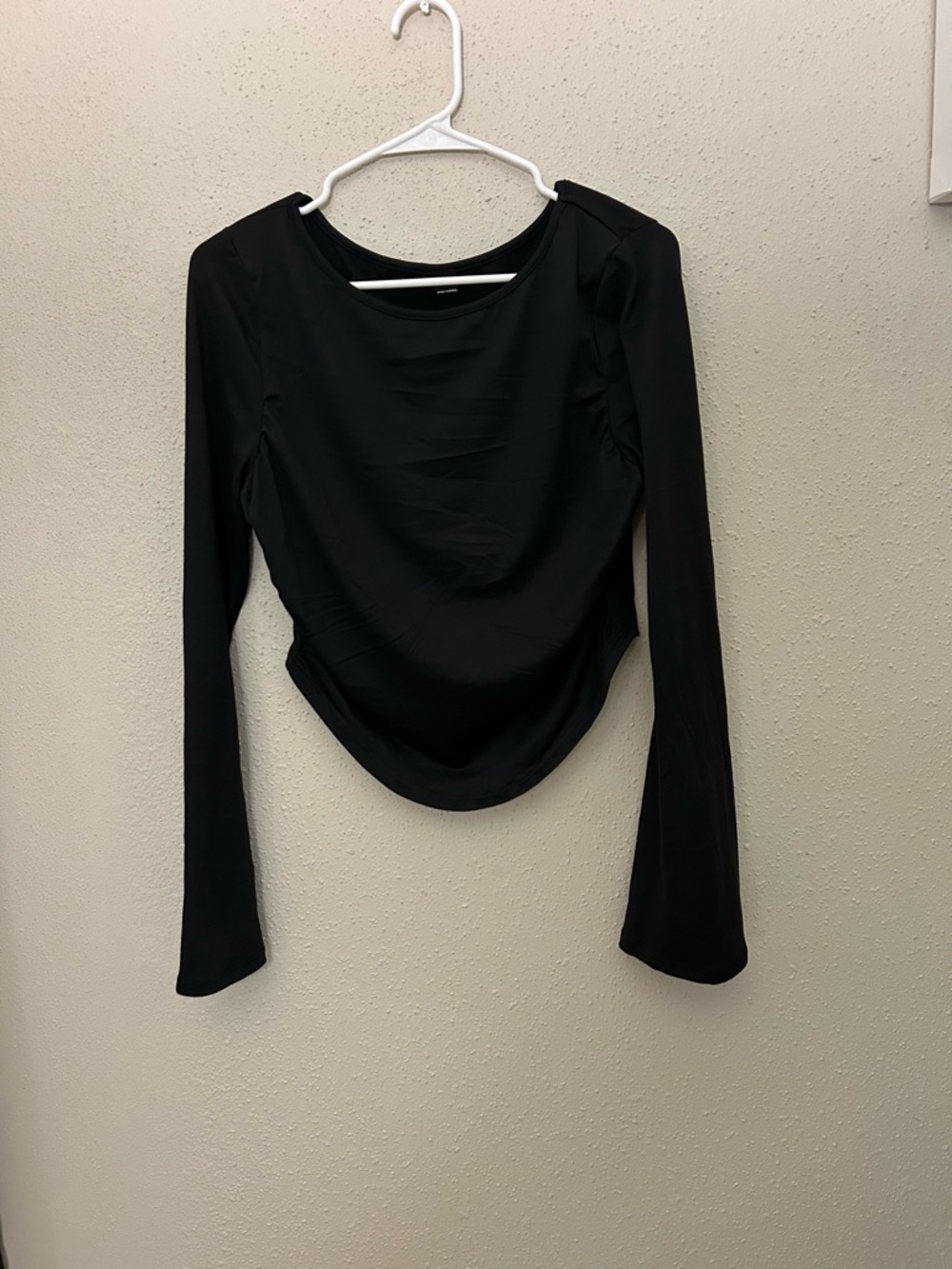 SHEIN Black Long Sleeve Scoop-Neck Top